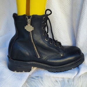 Harley Oil Reistant Leather zip boots‎ 10